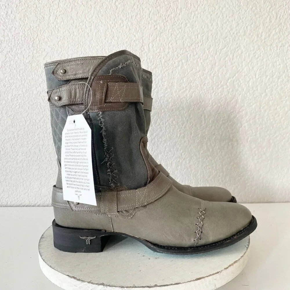 NEW Lane Womens Gray Quilted Mid-Calf Boots With Zipper & Buckle Accents Size 9